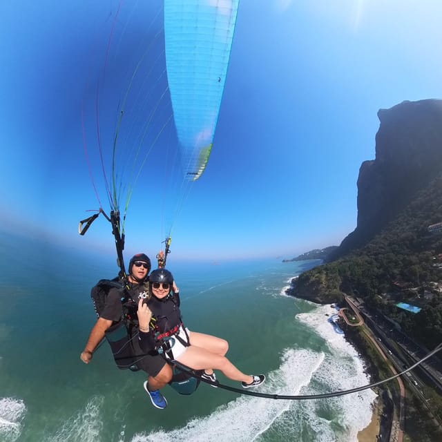 Rio de janeiro : Paragliding Tandem Flights over Rio - What the $173 price is really buying