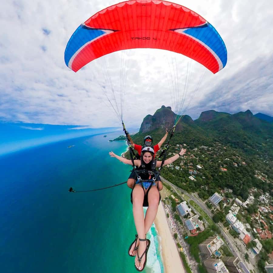 Rio de Janeiro: Paragliding with Hotel Pick-up & Drop-off - Key points before you book