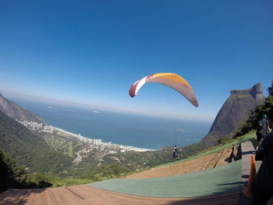 Rio de Janeiro: Paragliding with Hotel Pick-up & Drop-off - The takeoff and 10 to 15 minutes in the air