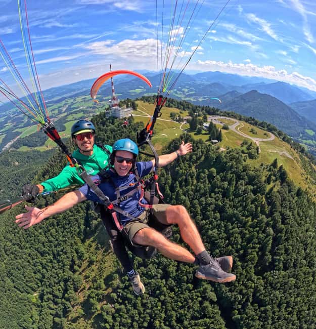 Salzburg: Tandem Paragliding Experience with Pilot - Who will enjoy this most