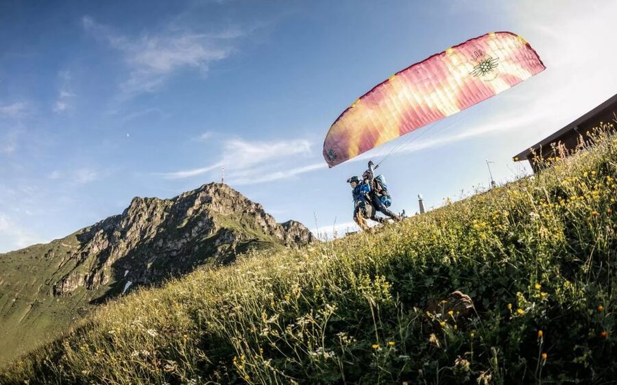 St Johann in Tirol: Tandem Paragliding - Launching from 1,600 meters