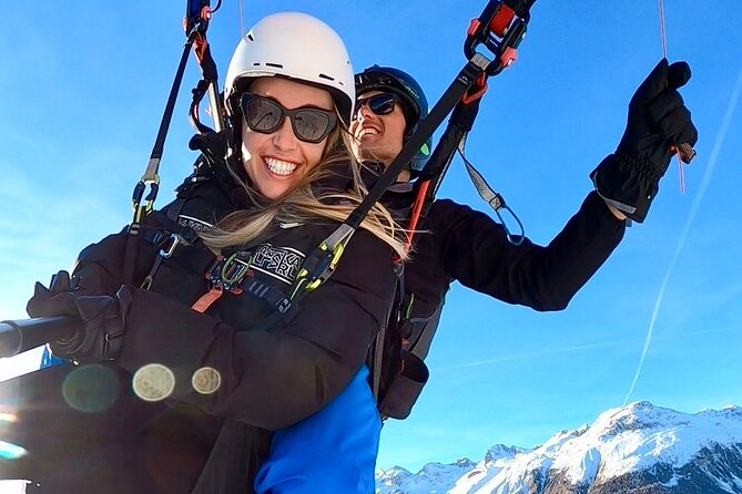 St. Moritz Paragliding Flight Experience - The first minutes above the Engadine