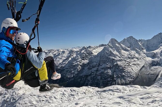 St. Moritz Paragliding Flight Experience - Davide’s flying style and experience