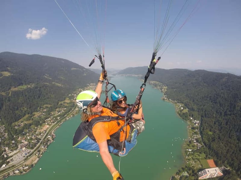 Tandem flight: Paragliding panorama tandem flight - The panorama from 1,940 meters