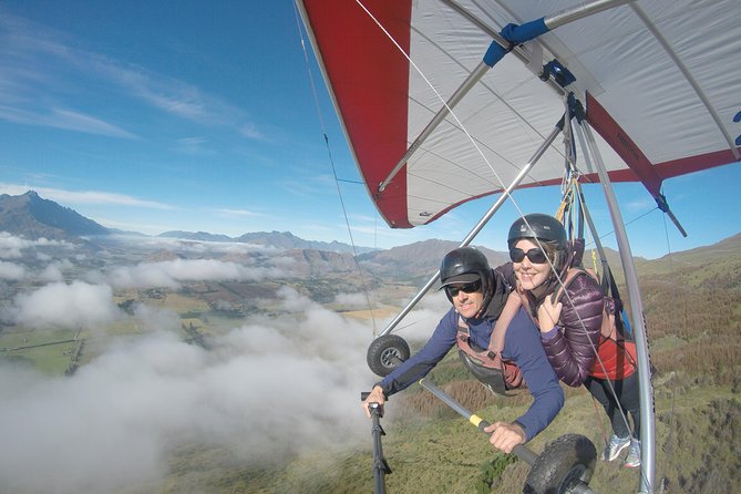 Tandem Hang Gliding - The 20-Minute Ride to Coronet Peak
