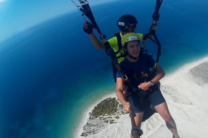 Tandem paragliding Albania (Llogara) - Flying above Llogara National Park