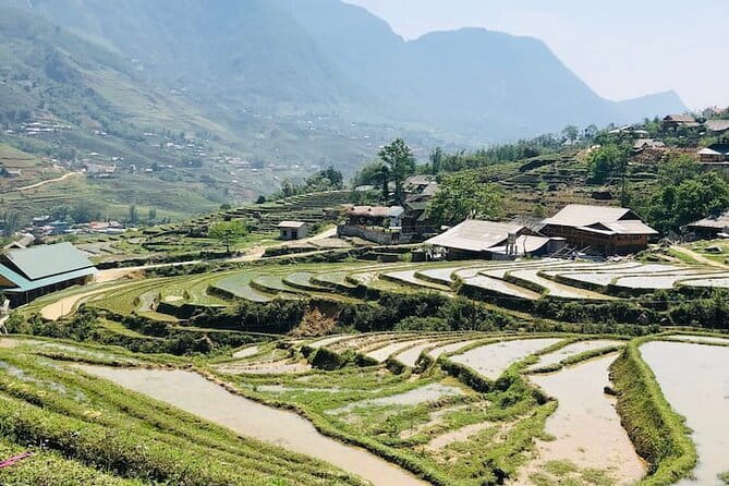 Tandem Paragliding Experience in Hanoi - Practical clothing and fitness advice