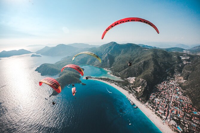 Tandem Paragliding Fethiye, Oludeniz - Babadag gives this flight its sense of place