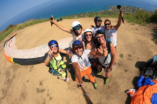 Tandem Paragliding Flight in Cefalù - Spiaggia Torre Conca and Spiaggia Salinelle