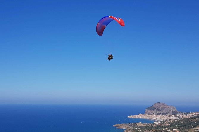 Tandem Paragliding Flight in Cefalù - The Rocca di Cefalù From a New Angle