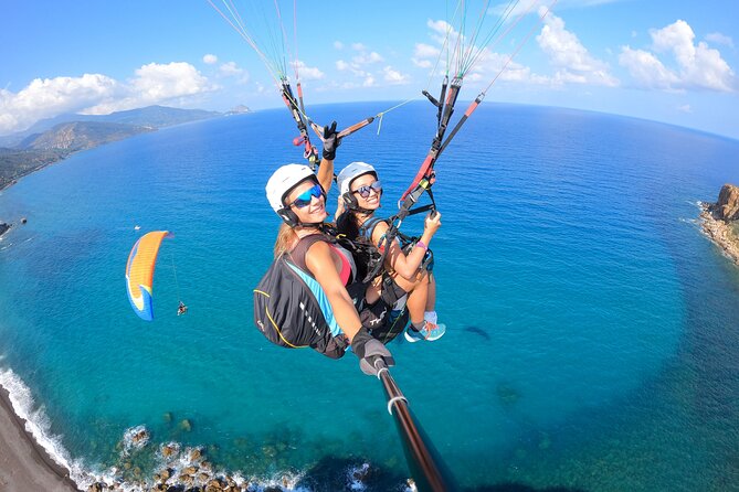 Tandem Paragliding Flight in Cefalù - Safety Without a Long Training Session