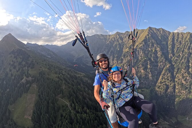 Tandem Paragliding Flight in Dorf Tirol, Merano - Photos and video: useful, but not included