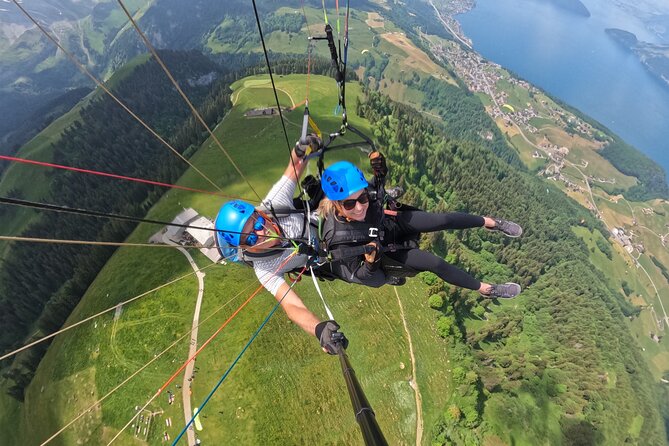 Tandem Paragliding Flight in the Lucerne Region - The pilots make the biggest difference