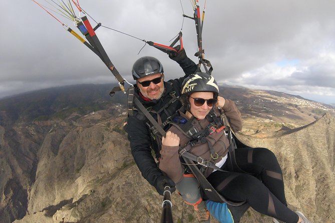Tandem Paragliding Flight over Tenerife - The flight over Tenerife’s southern coast