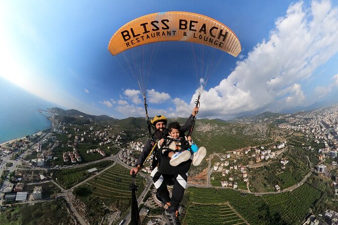 Tandem Paragliding in Alanya, Antalya Turkey with a Licensed Guide - A short flight with a big view