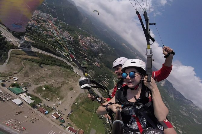 Tandem paragliding in Budva /All-inclusive - Timing, meeting point, and the one-hour schedule