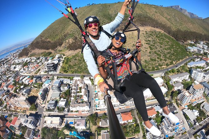 Tandem Paragliding in Cape Town - What the Signal Hill launch is really like