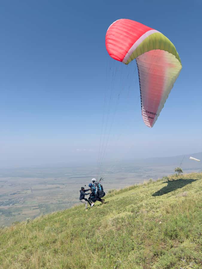 Tandem Paragliding with Free GoPro Footage from Nairobi - Key points at a glance