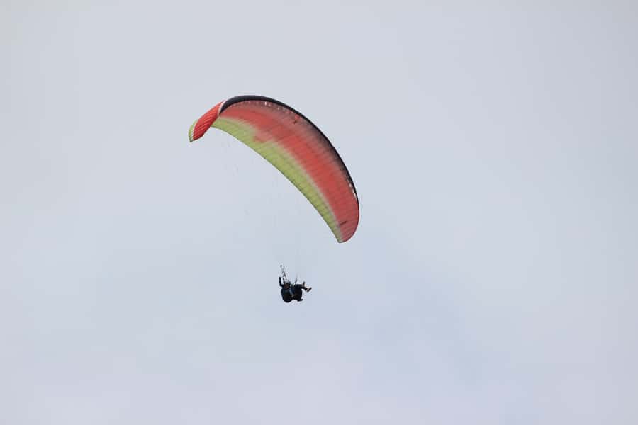 Tandem Paragliding with Free GoPro Footage from Nairobi - Leaving Nairobi for the Kenyan highlands