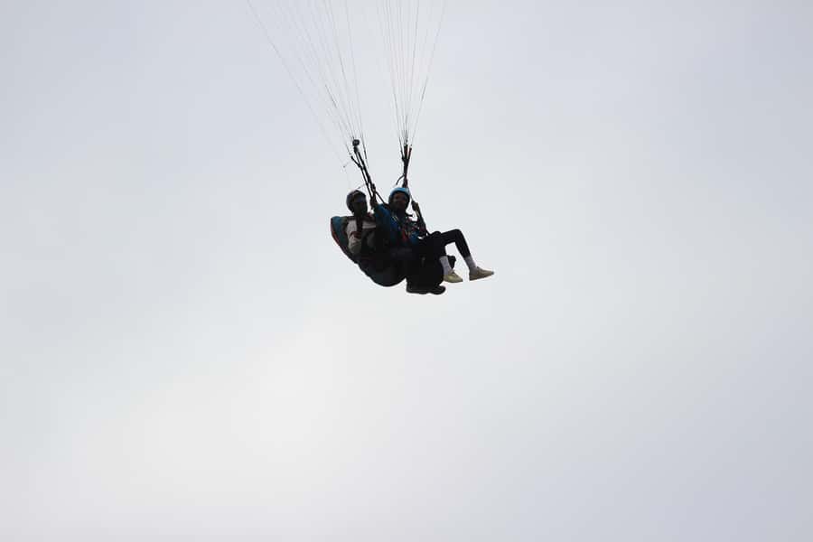 Tandem Paragliding with Free GoPro Footage from Nairobi - What the tandem flight feels like