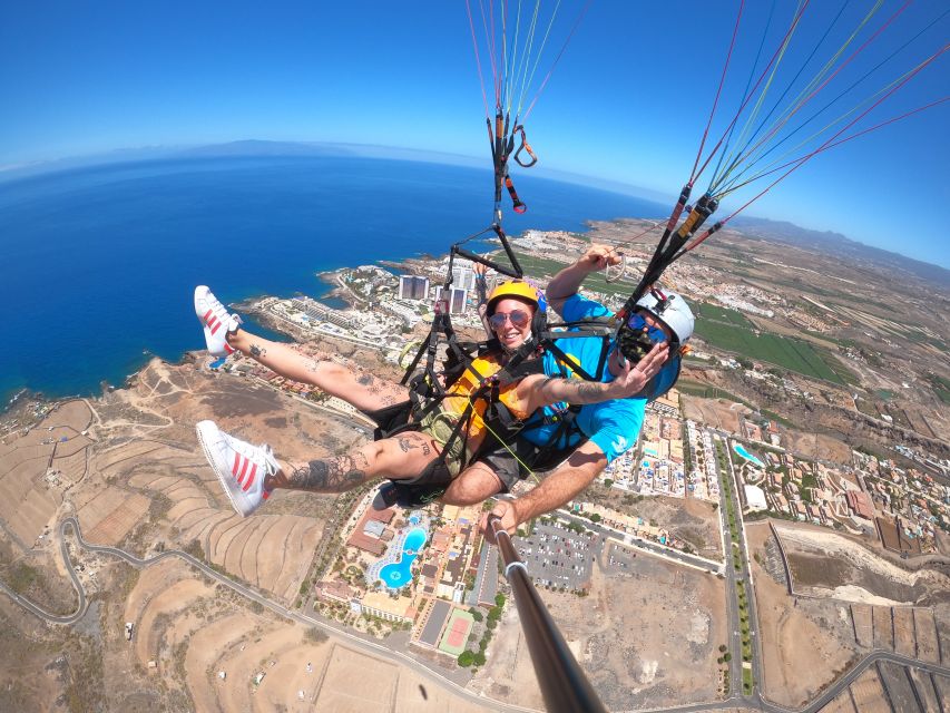 Tenerife: Paragliding with National Champion Paraglider - From hotel lobby to launch site