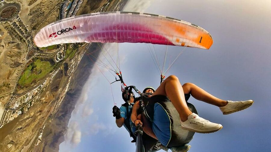 Tenerife: Tandem Paragliding Flight with Pickup - Quiet flight time over southern Tenerife