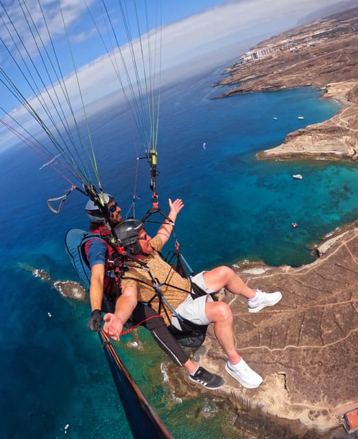 The Best Paragliding Experience in Tenerife - The people behind the flight