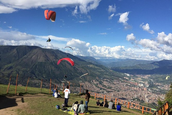 Tour Paragliding - Private service and the human side of the outing