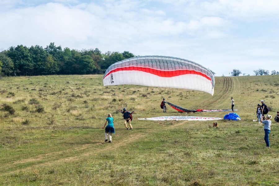Transylvania Targu-Mures: Paraglider pilot for a day - The physical side of the day