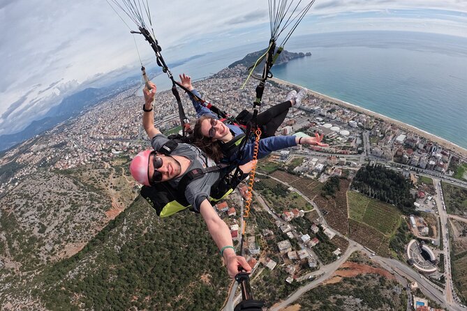 Ulusky Paragliding Alanya - Meeting at Kızlar Pınarı and preparing for takeoff