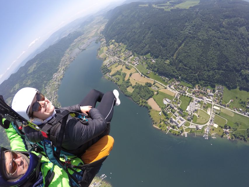 Villach/Ossiachersee: Paragliding "Action" Tandemflug - Who will enjoy this most