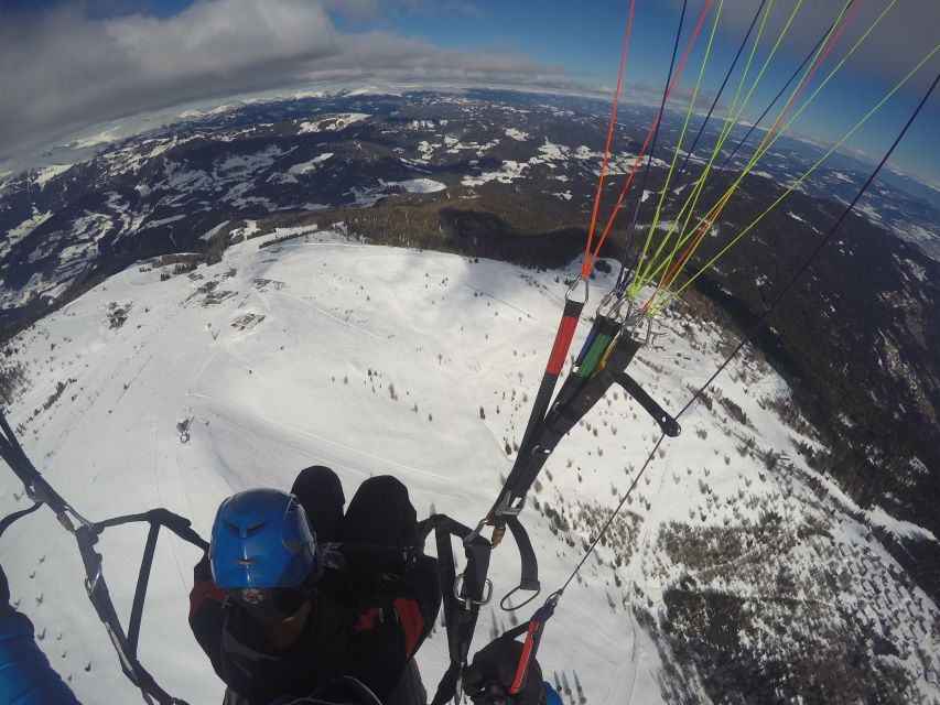 Villach/Ossiachersee: Paragliding "Panorama" Tandemflug - The view over Lake Ossiach