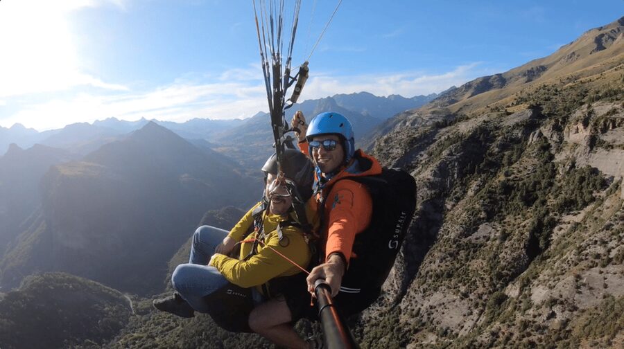 Zaragoza: Aragonese Paragliding Experience - Key points at a glance