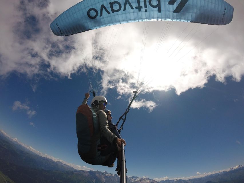 Zell am See: Paragliding Tandem Flight - Winter flights in ski clothing