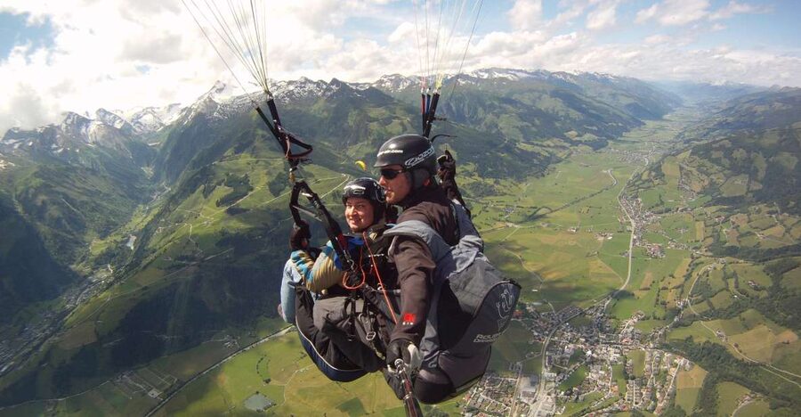 Zell am See: Schmittenhöhe Tandem Paragliding Flight - What the 30-minute flight feels like