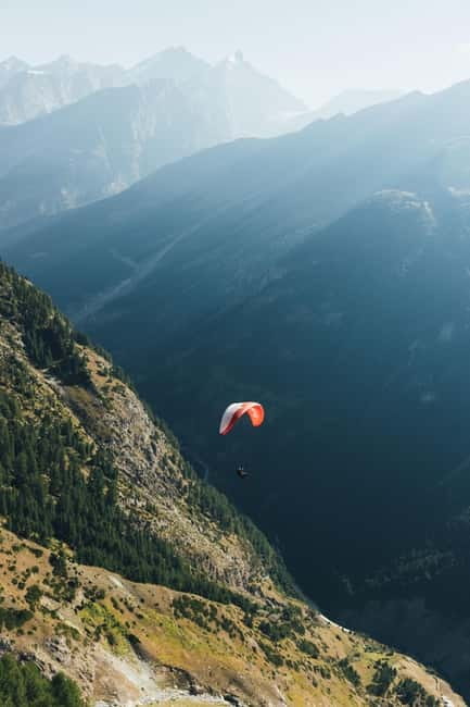 Zermatt: Tandem Paragliding Flight - Best Matterhorn Views - Landing at Spissstrasse 11